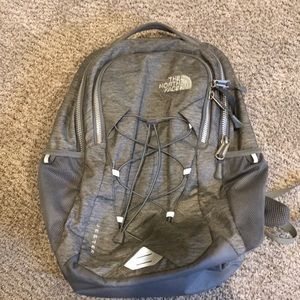 Gray (north face) backpack, no damages, no stains!